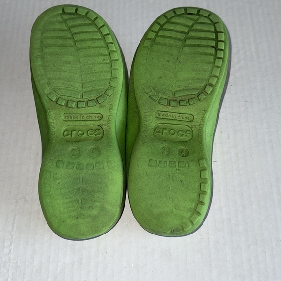 Crocs Green And Pink Athens Flip Flops - Picture 7 of 8